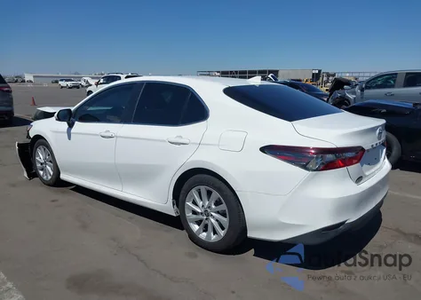 2021 Toyota Camry Le из США, поврежденный, VIN 4T1C11AK3MU580192